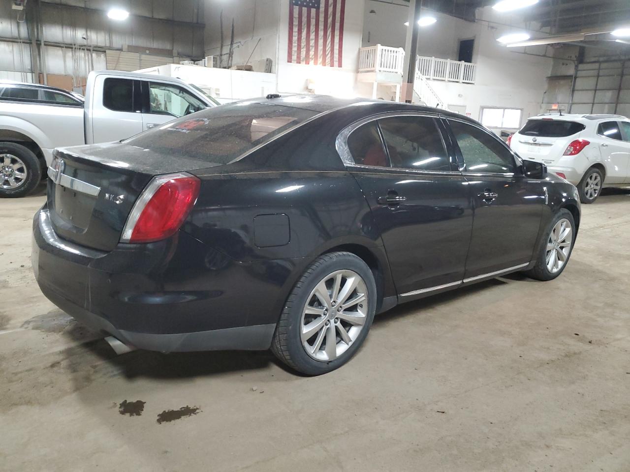 2011 Lincoln Mks VIN: 1LNHL9DR2BG605585 Lot: 48687164