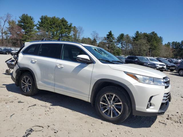  TOYOTA HIGHLANDER 2017 White