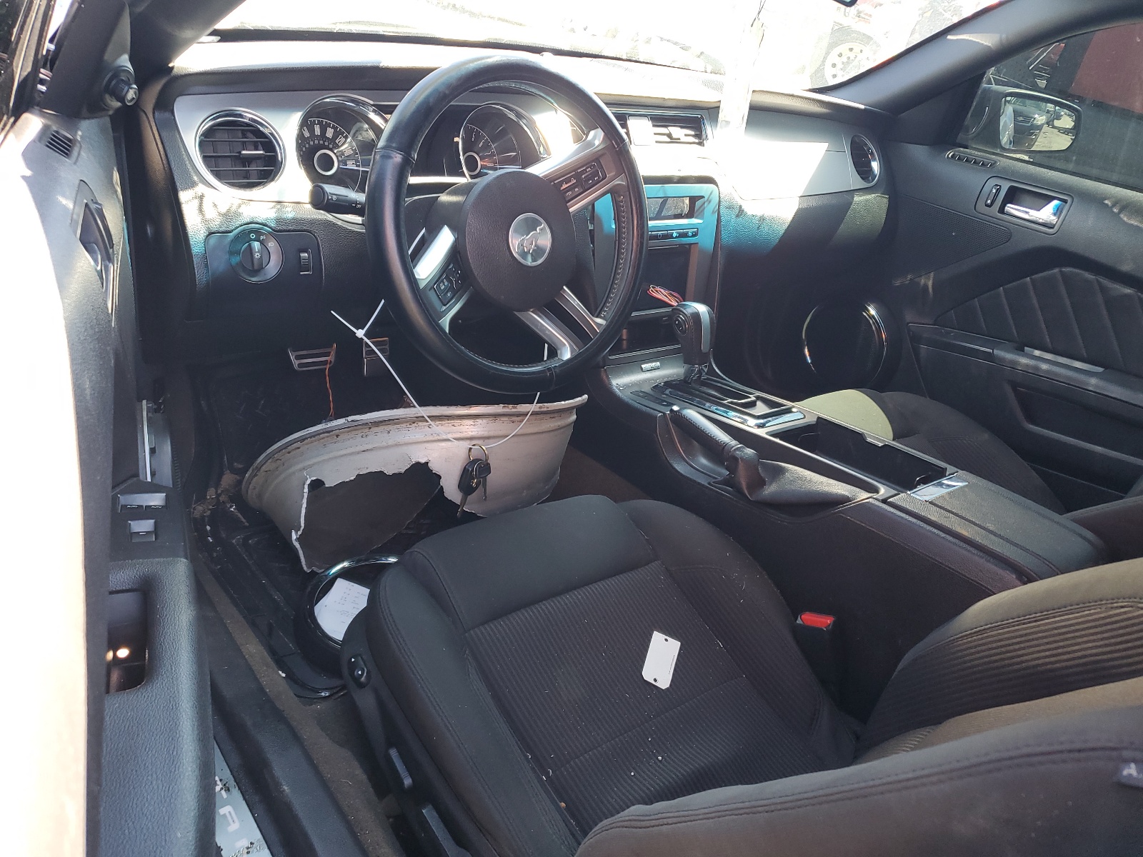 1ZVBP8EM0E5226819 2014 Ford Mustang