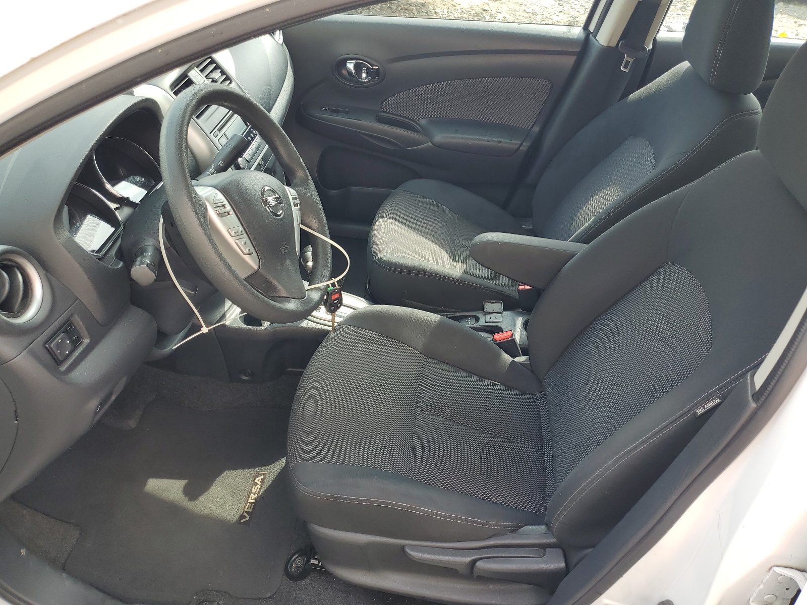 3N1CN7AP0GL805662 2016 Nissan Versa S