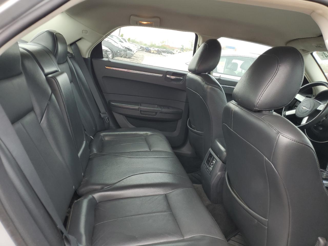 2010 Chrysler 300 Touring VIN: 2C3CA5CV5AH167034 Lot: 52675814