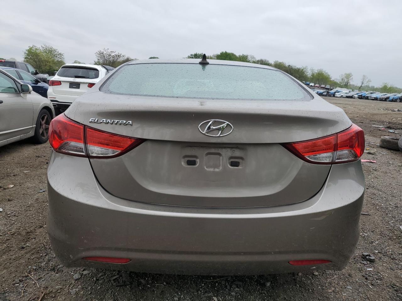 2013 Hyundai Elantra Gls VIN: 5NPDH4AE0DH206794 Lot: 51613534