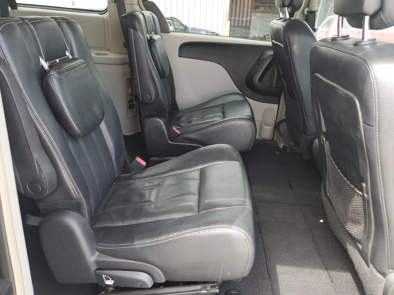 2014 Chrysler Town & Country Touring VIN: 2C4RC1BG8ER207313 Lot: 52309144