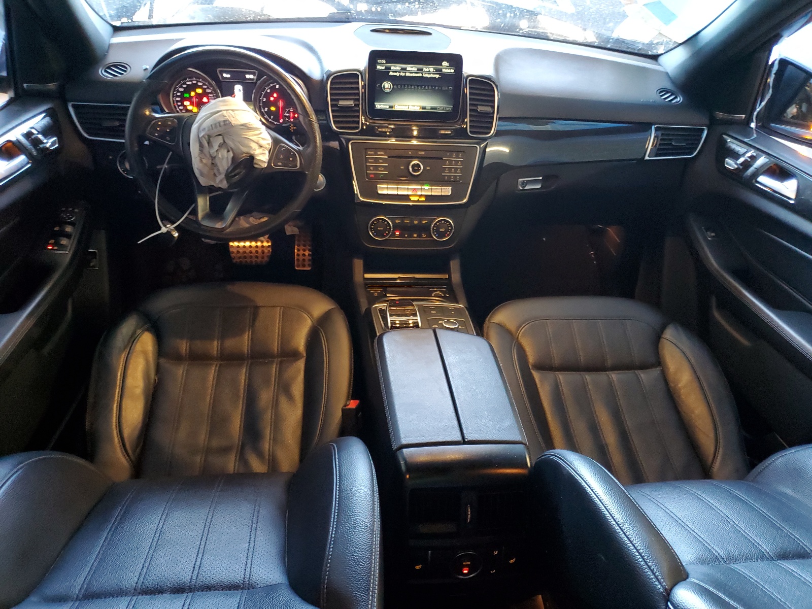 4JGDA5GB4HA923215 2017 Mercedes-Benz Gle 400 4Matic