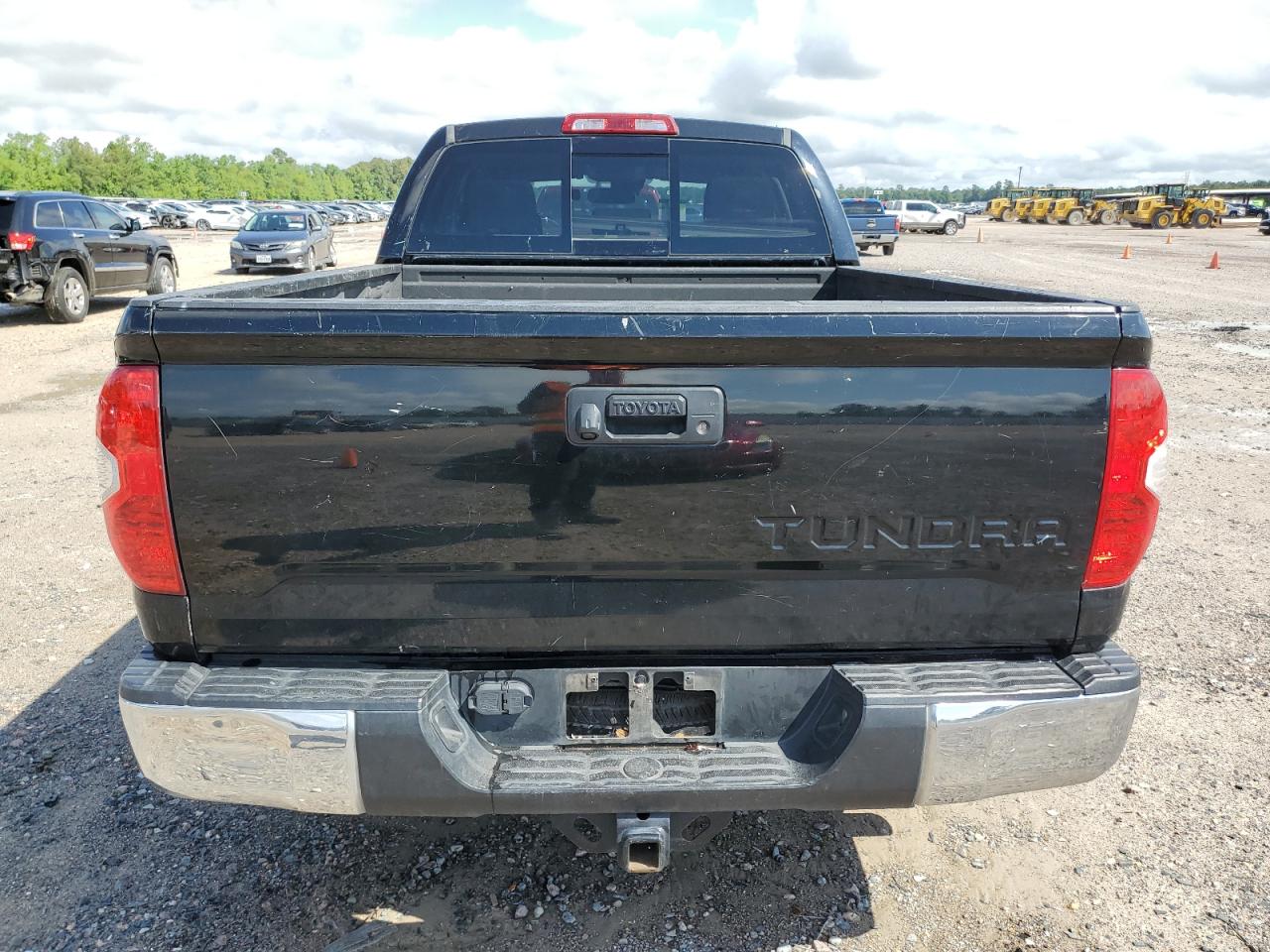 5TFRM5F13KX137355 2019 Toyota Tundra Double Cab Sr/Sr5