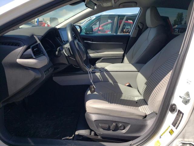  TOYOTA CAMRY 2023 Белый