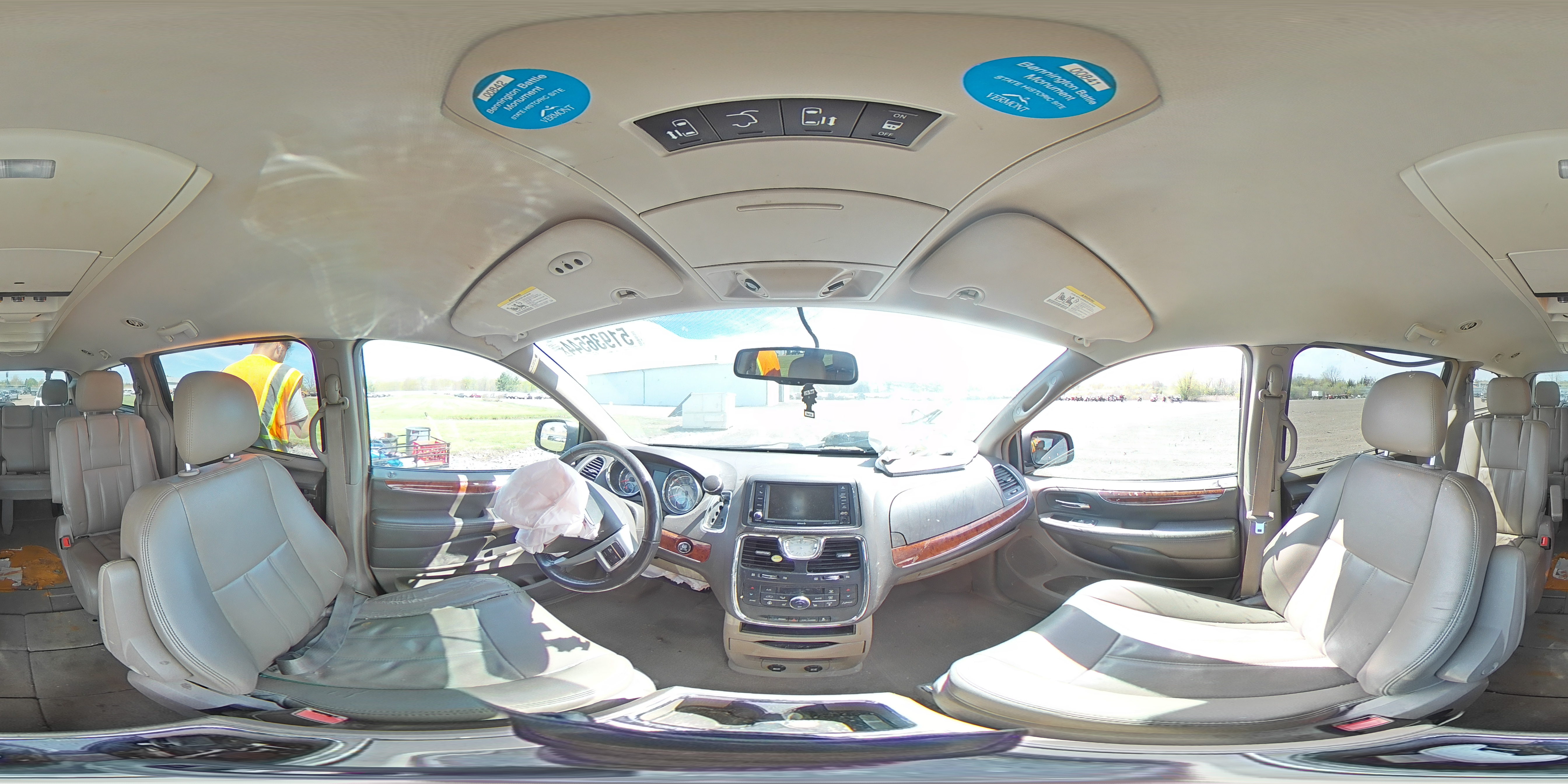 2014 Chrysler Town & Country Touring VIN: 2C4RC1BG2ER413677 Lot: 51936544