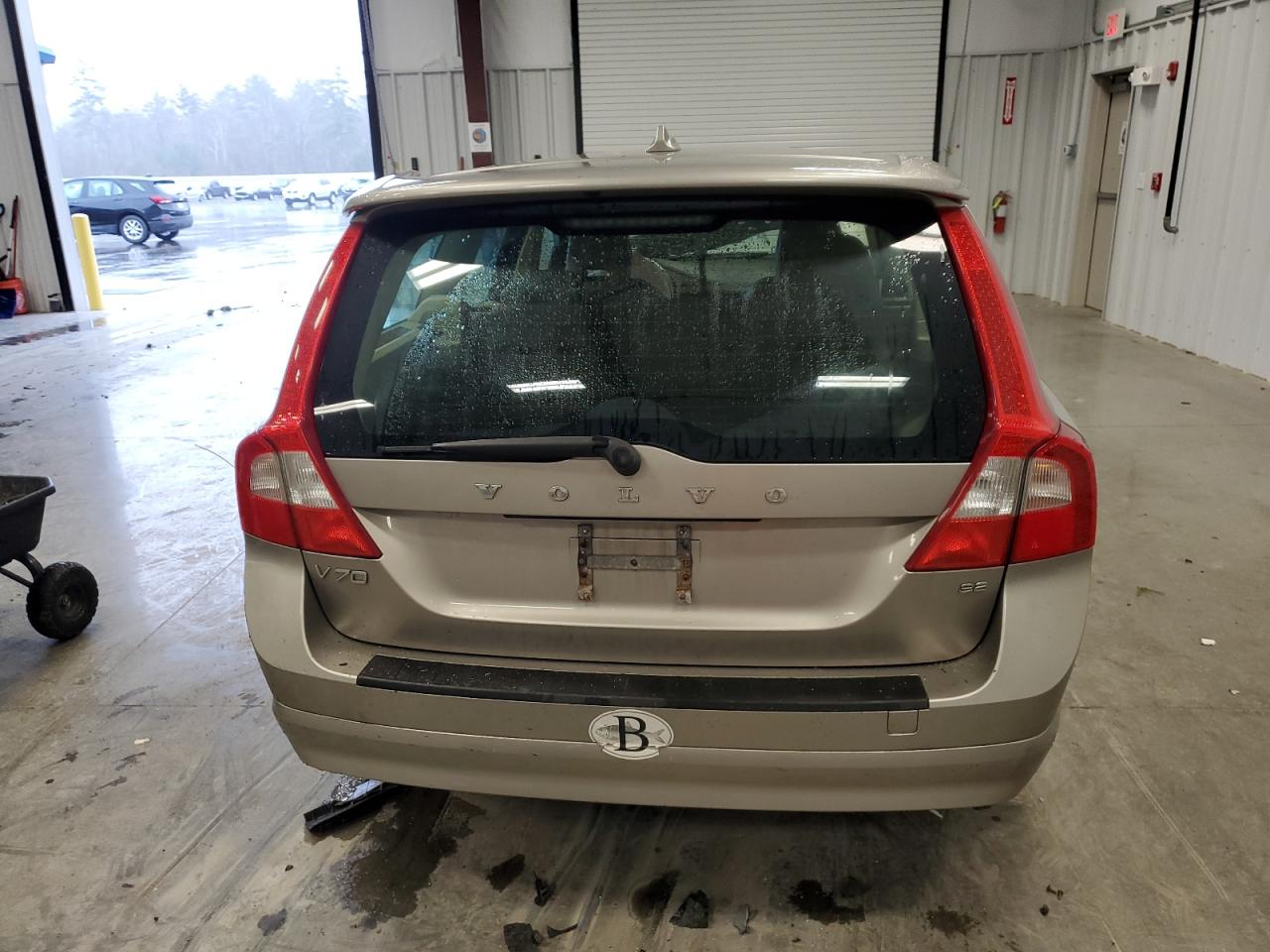 2009 Volvo V70 3.2 VIN: YV1BW982891082174 Lot: 50202924