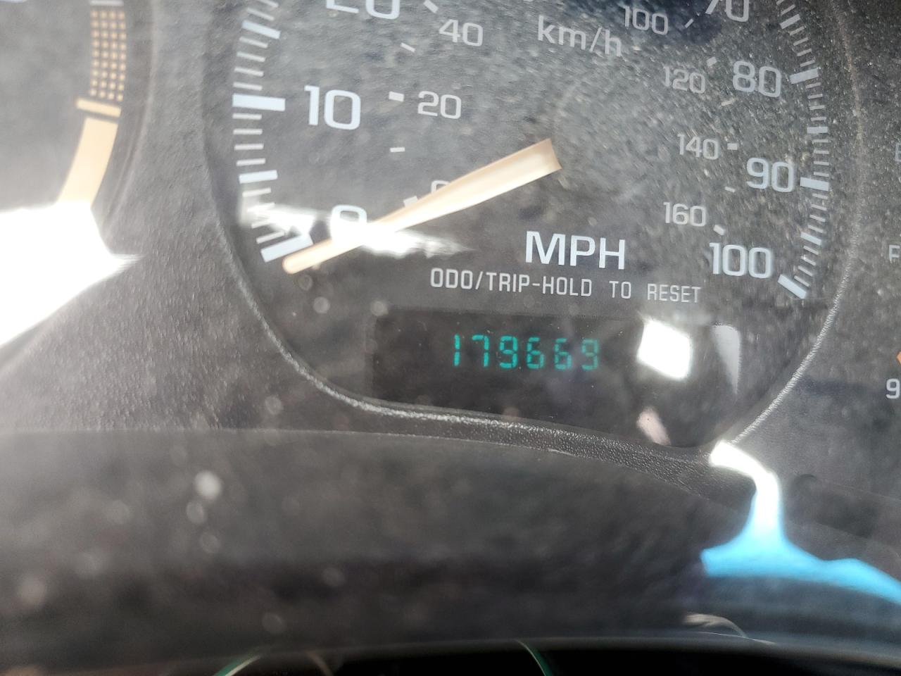 2002 Chevrolet Blazer VIN: 1GNCS18WX2K134115 Lot: 70031785