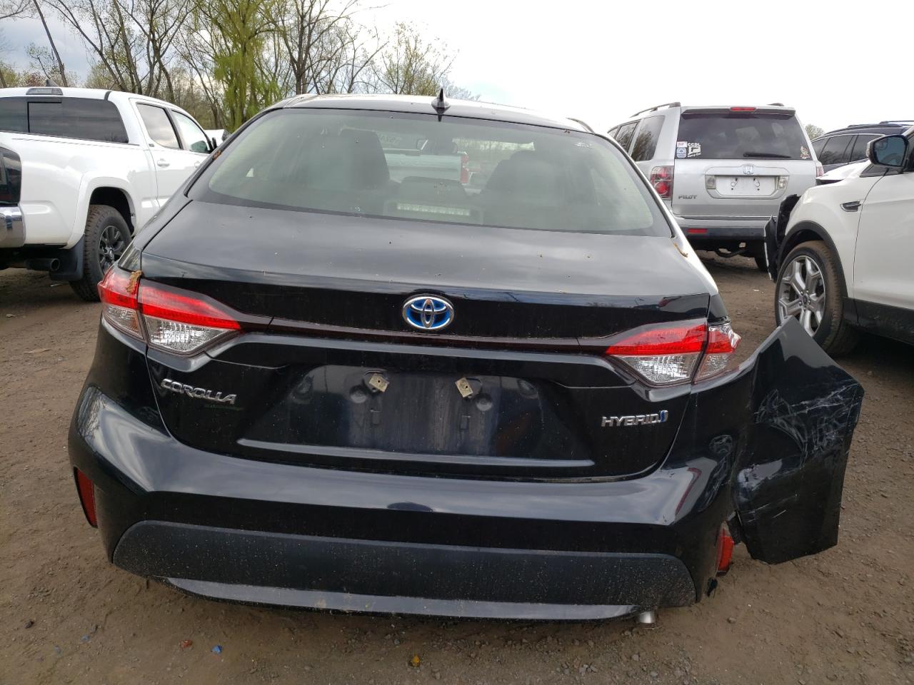 2021 Toyota Corolla Le VIN: JTDEAMDE6MJ020284 Lot: 52463694