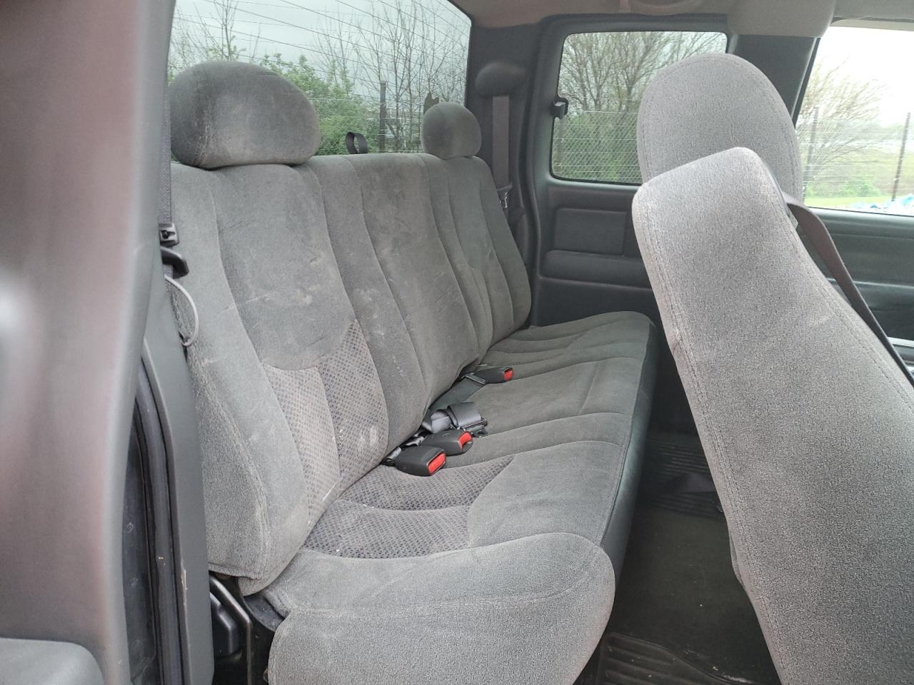 2003 Chevrolet Silverado C1500 VIN: 2GCEC19V431299339 Lot: 50763654