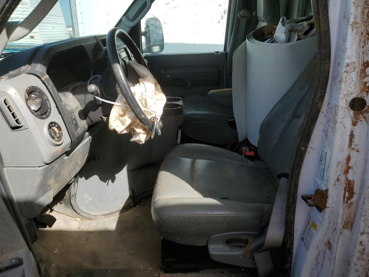 2019 Ford Econoline E450 Super Duty Cutaway Van VIN: 1FDXE4FS0KDC65170 Lot: 49900084