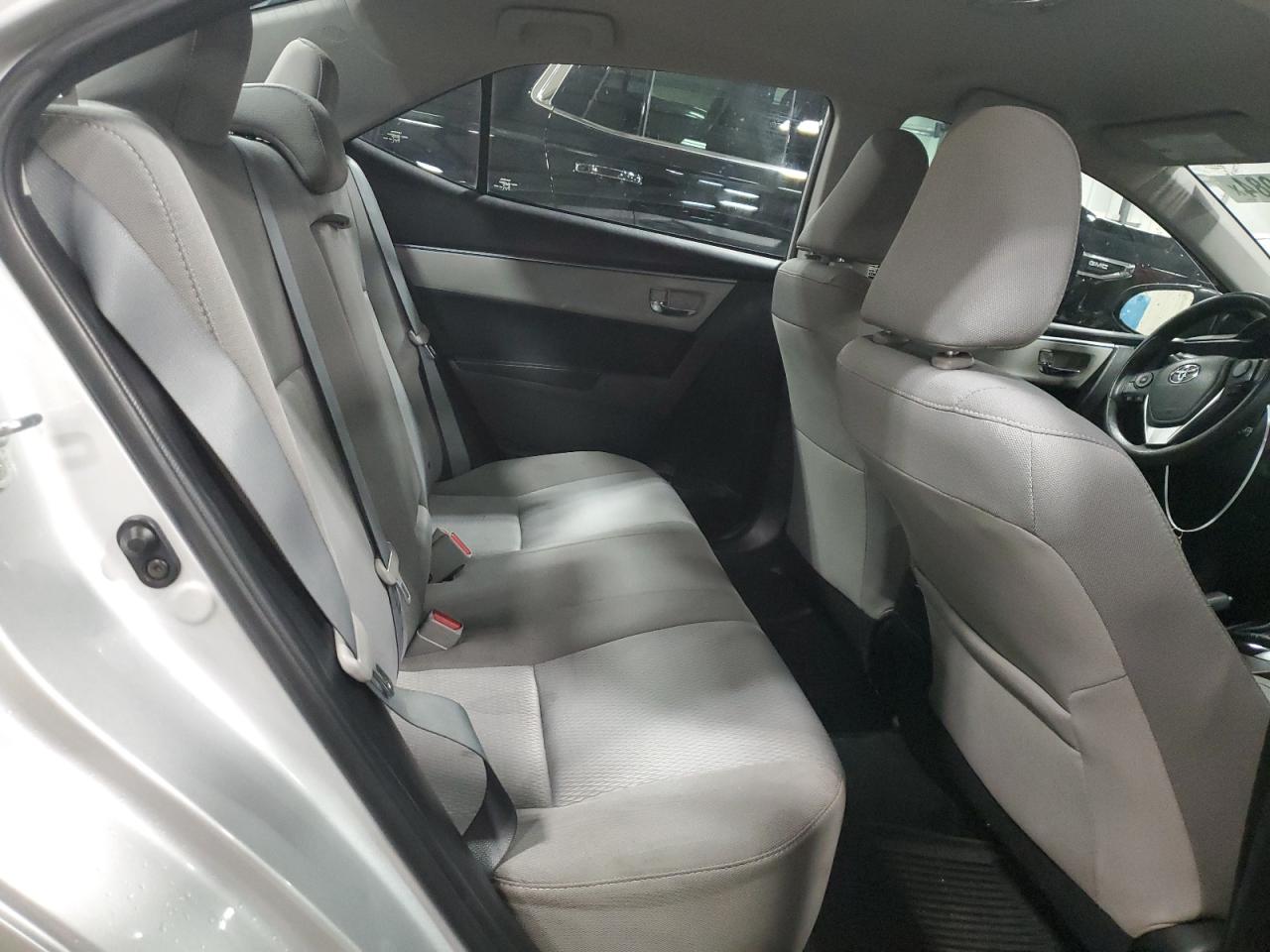 2016 Toyota Corolla L VIN: 5YFBURHE9GP562545 Lot: 50633984