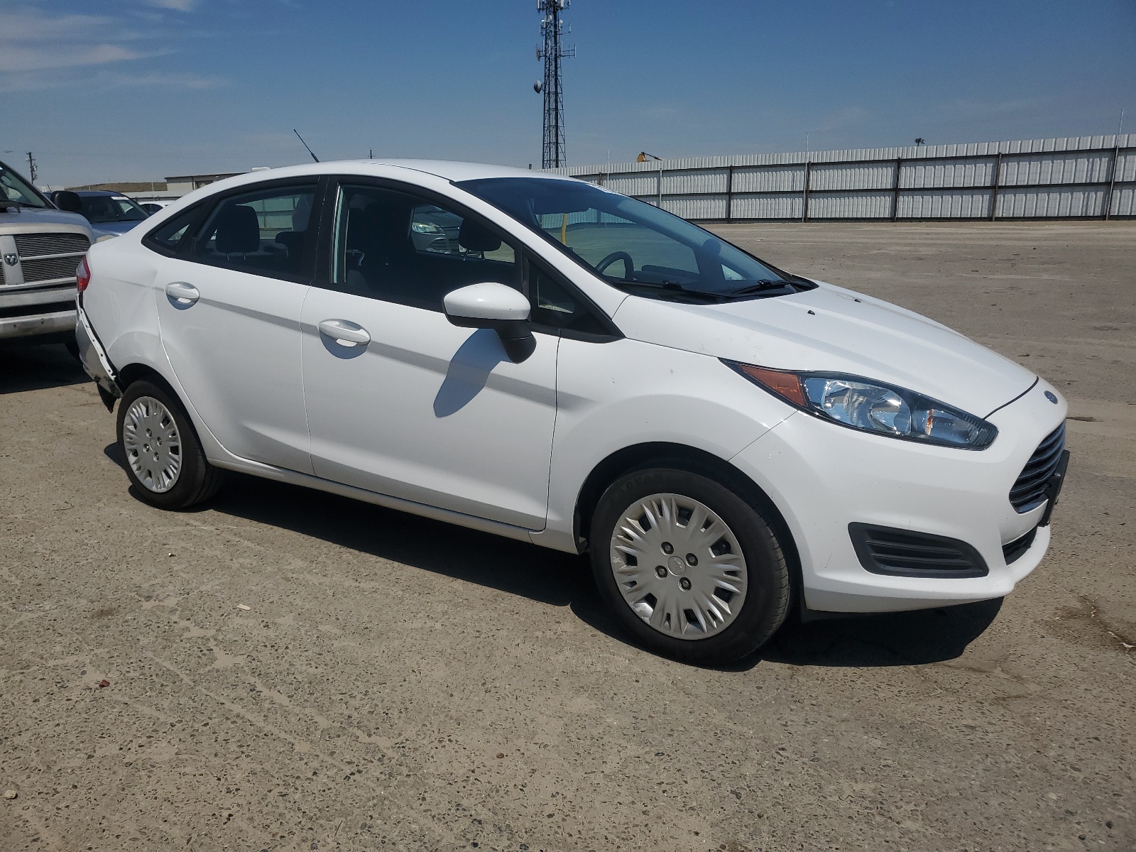 2018 Ford Fiesta S vin: 3FADP4AJ8JM104834