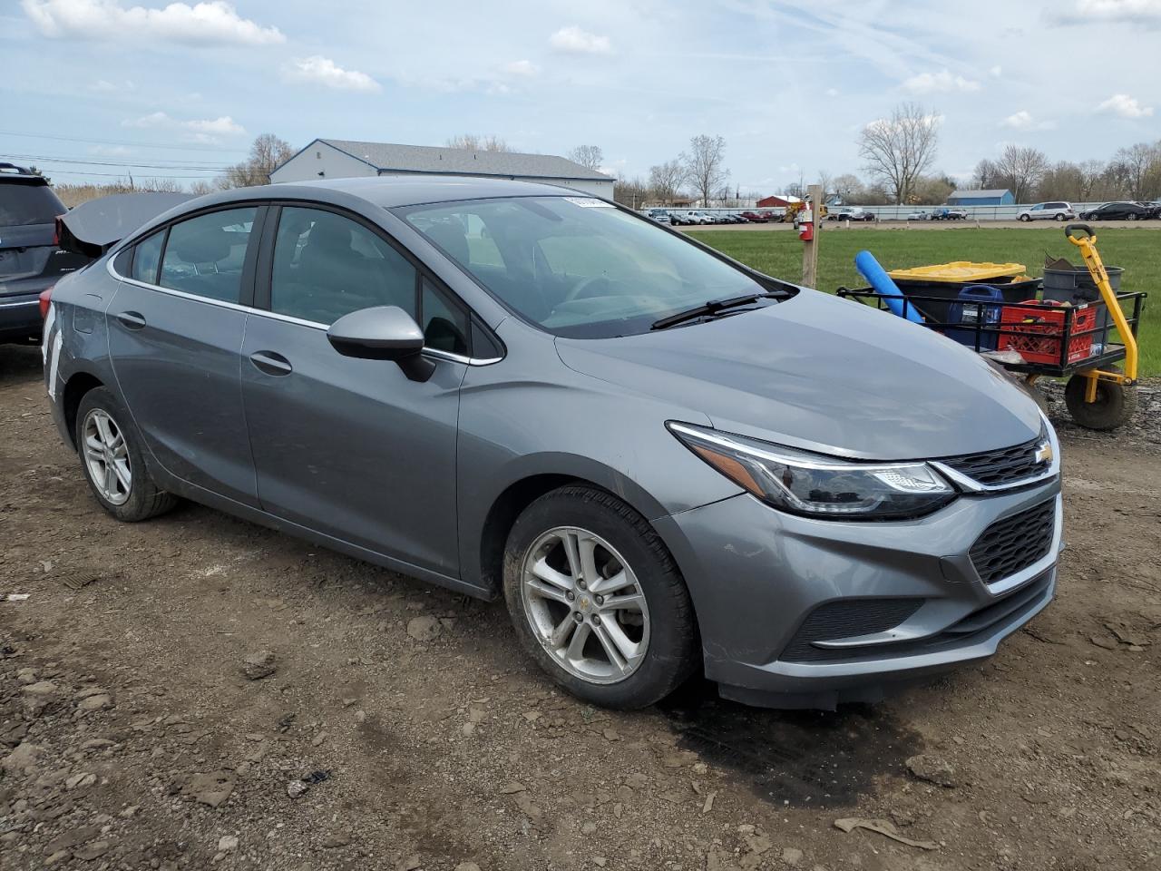 1G1BE5SM5J7135659 2018 Chevrolet Cruze Lt