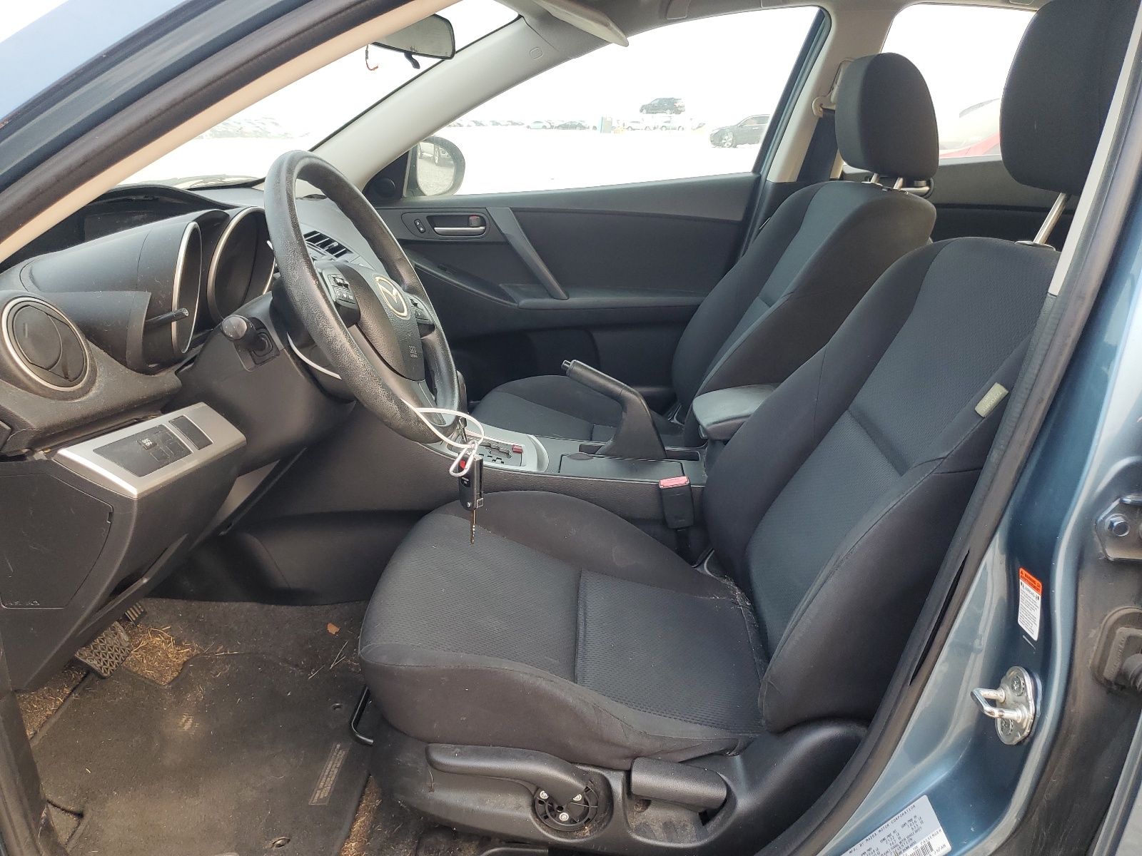 JM1BL1VF2B1496676 2011 Mazda 3 I