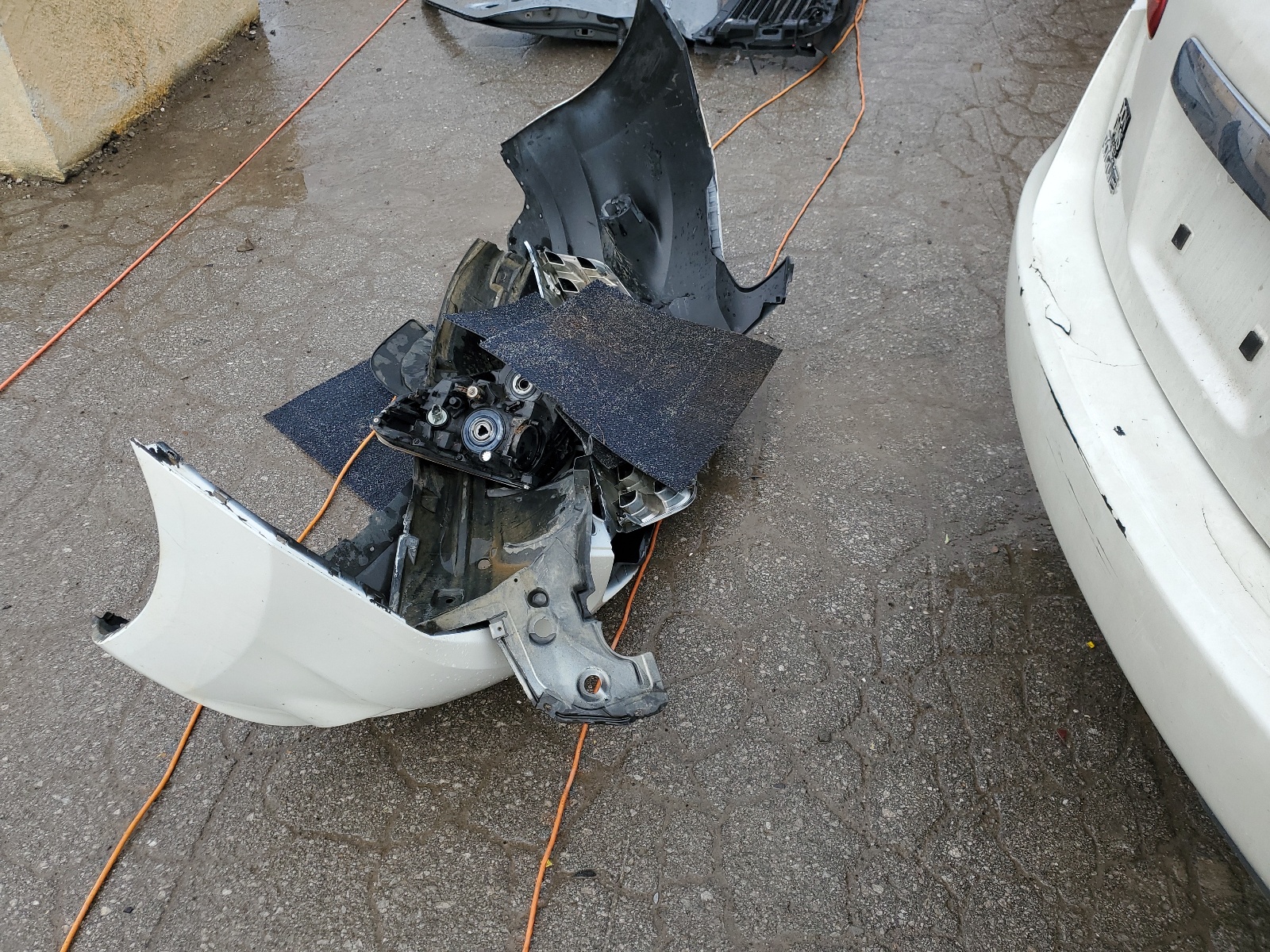 JN8AS5MT5BW159990 2011 Nissan Rogue S