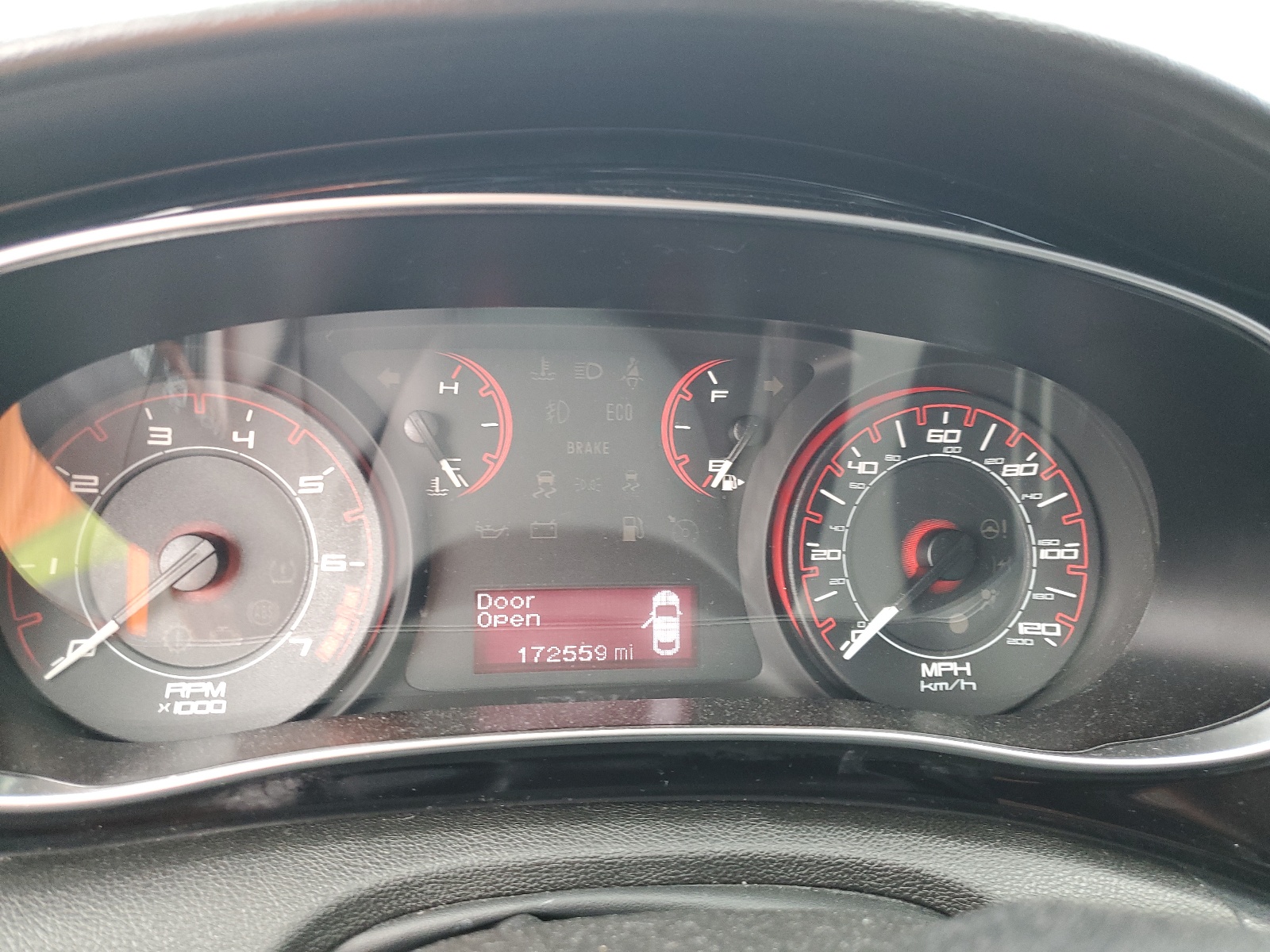 1C3CDFBA0DD313711 2013 Dodge Dart Sxt