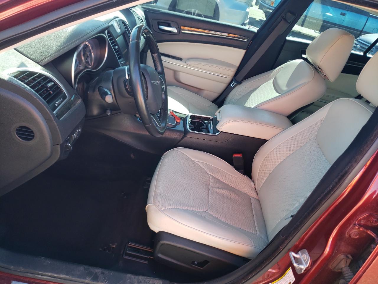 2015 Chrysler 300C VIN: 2C3CCAETXFH842236 Lot: 49324864