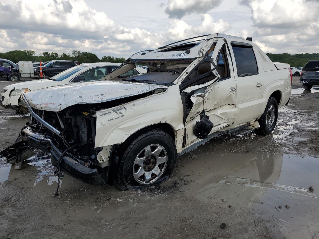 2004 Cadillac Escalade Ext for Sale in Cahokia Heights, IL - Rollover