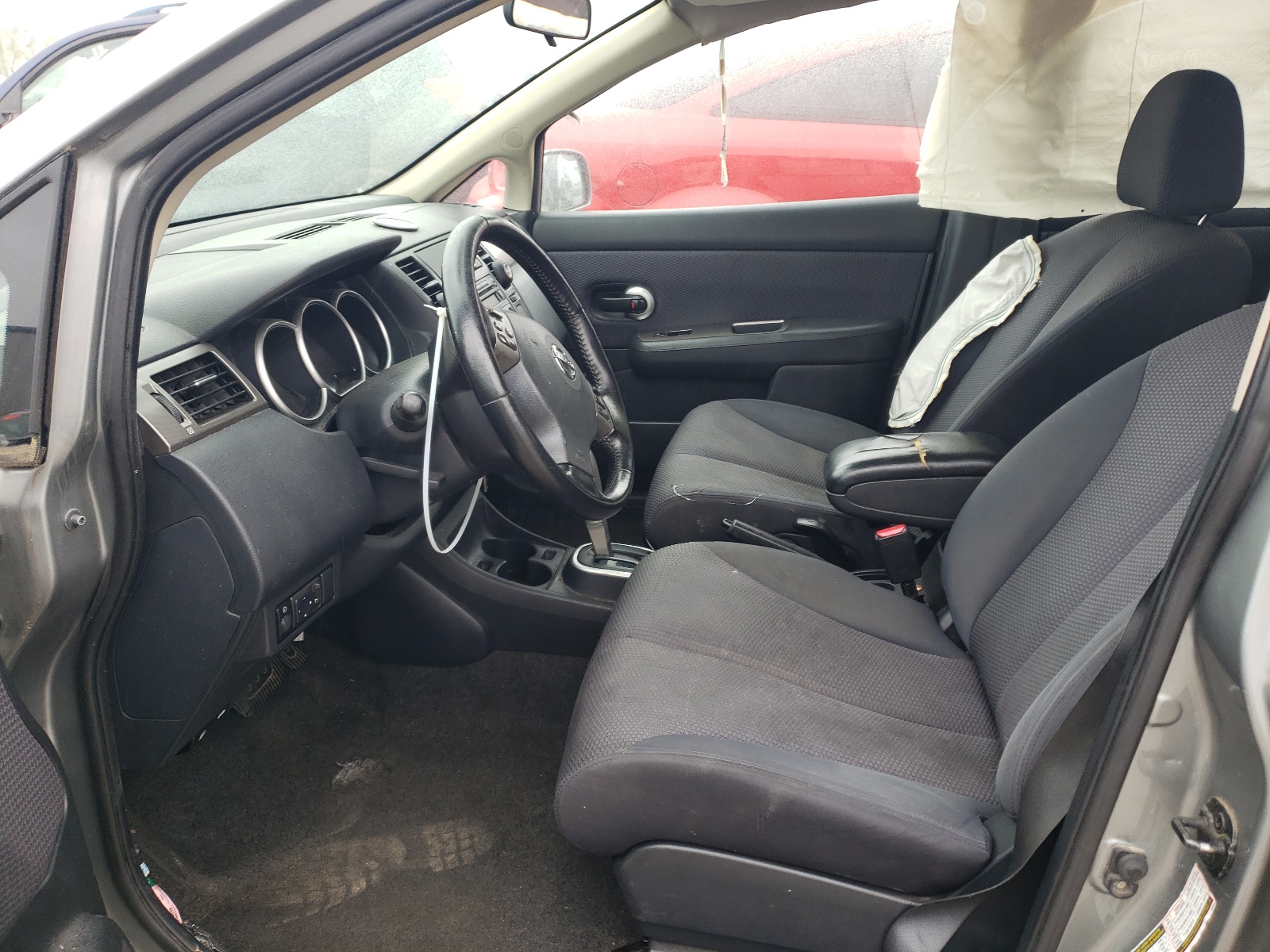 3N1BC13E48L426451 2008 Nissan Versa S