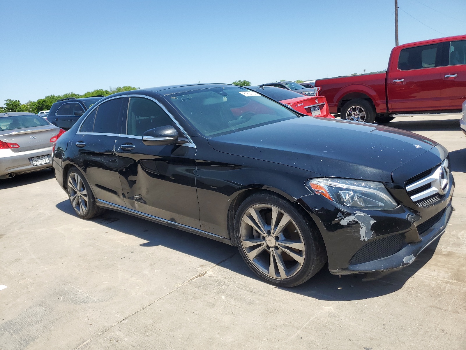 2015 Mercedes-Benz C 300 vin: 55SWF4JB3FU087627