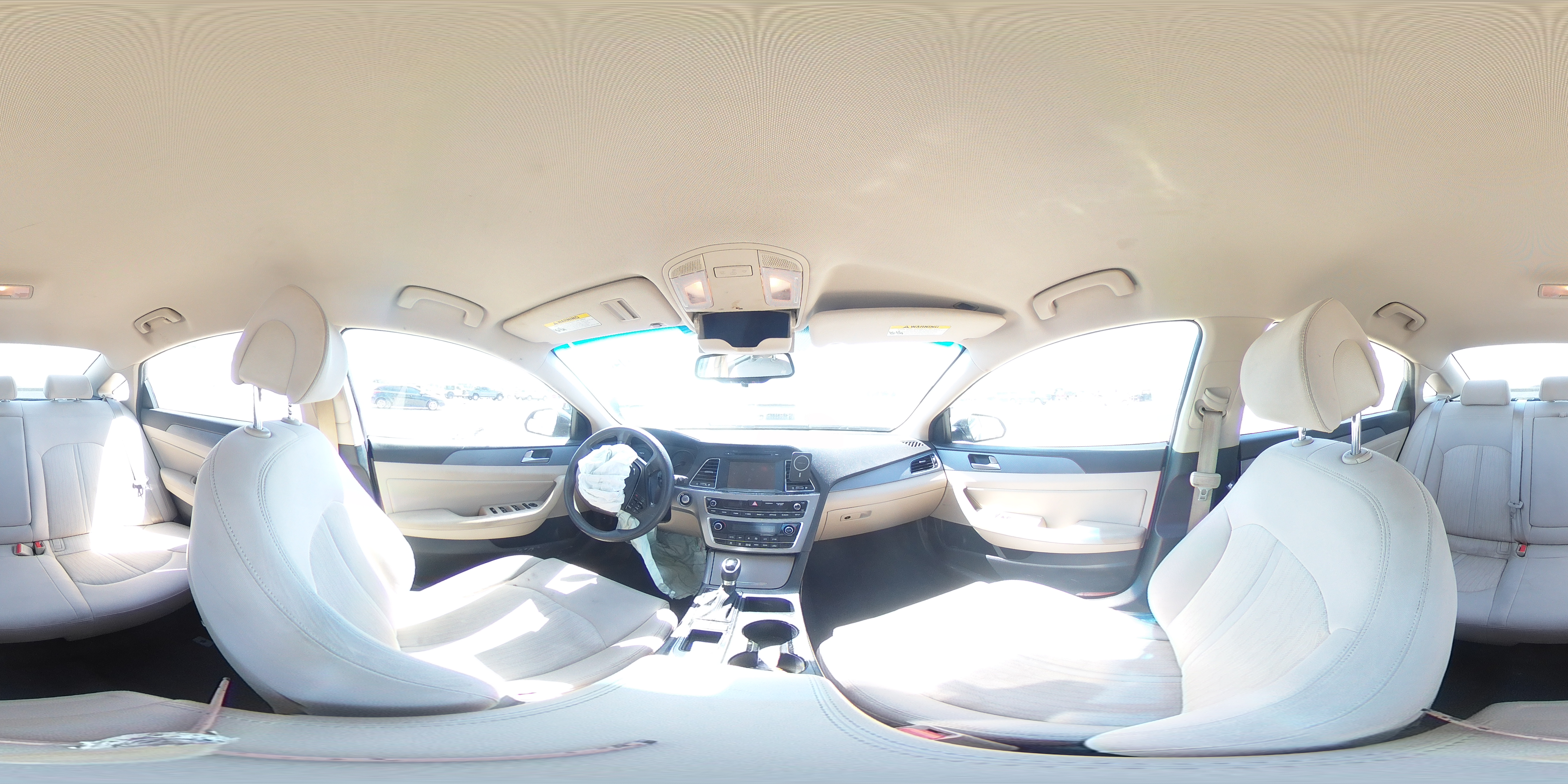 2017 Hyundai Sonata Hybrid VIN: KMHE24L10HA046019 Lot: 52090454