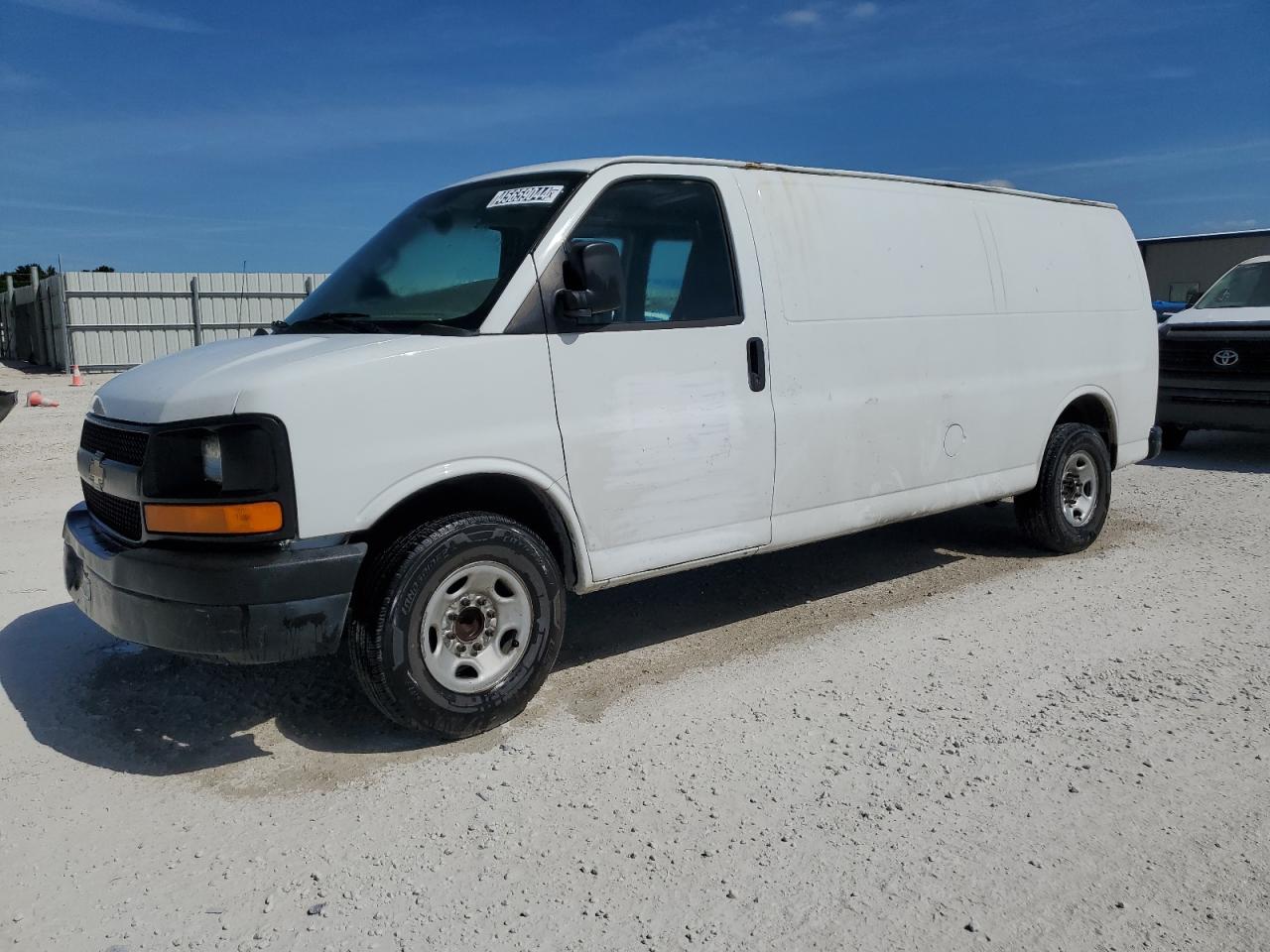 2014 Chevrolet Express G2500
