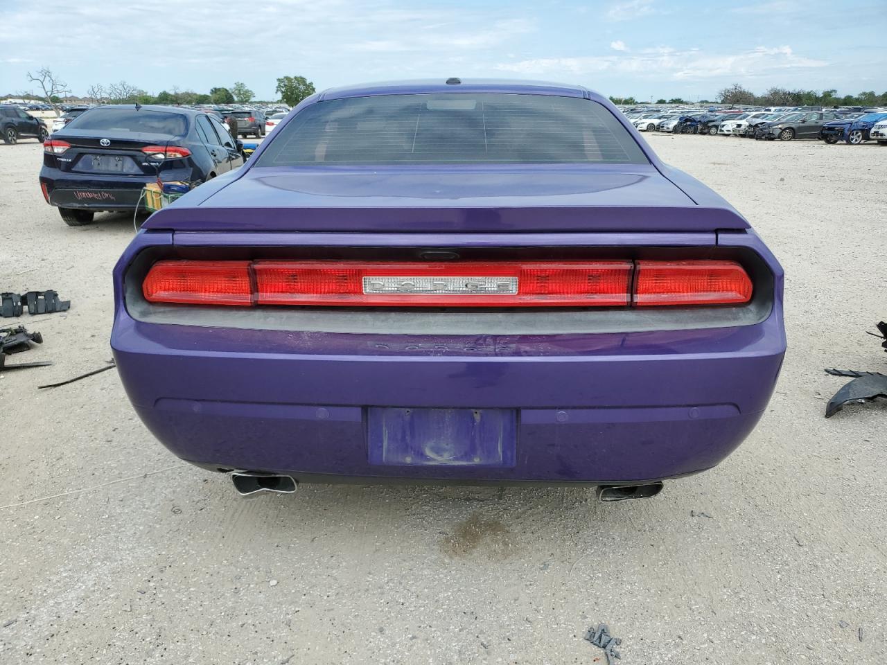 2013 Dodge Challenger R/T VIN: 2C3CDYBTXDH676095 Lot: 51932024