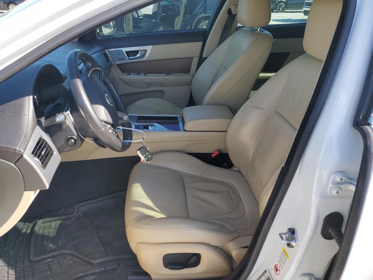 2013 Jaguar Xf VIN: SAJWA0ES4DPU06671 Lot: 50596034