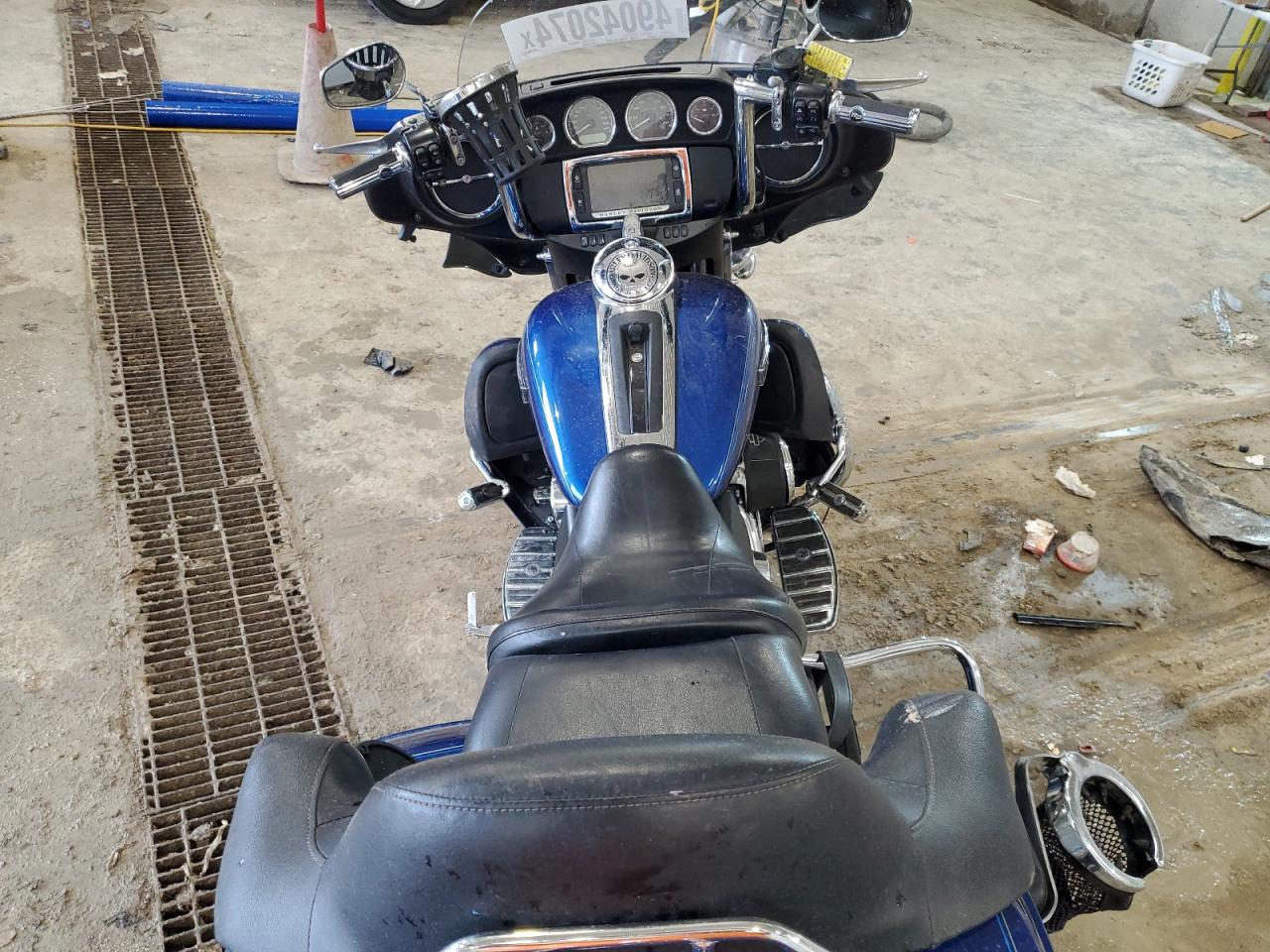 2016 Harley-Davidson Flhtcu Ultra Classic Electra Glide VIN: 1HD1FCM10GB676288 Lot: 49042074