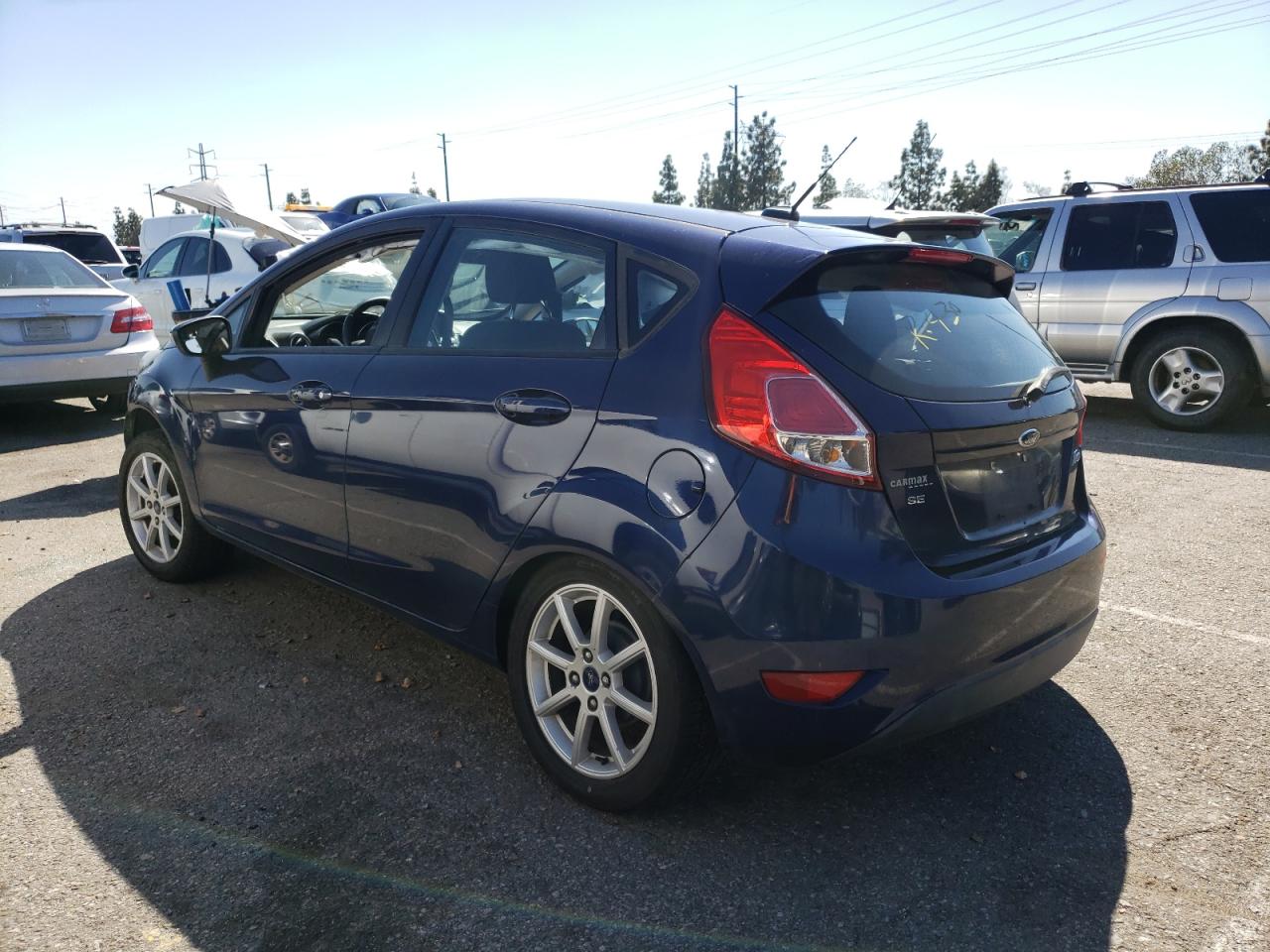2016 Ford Fiesta - Image 2