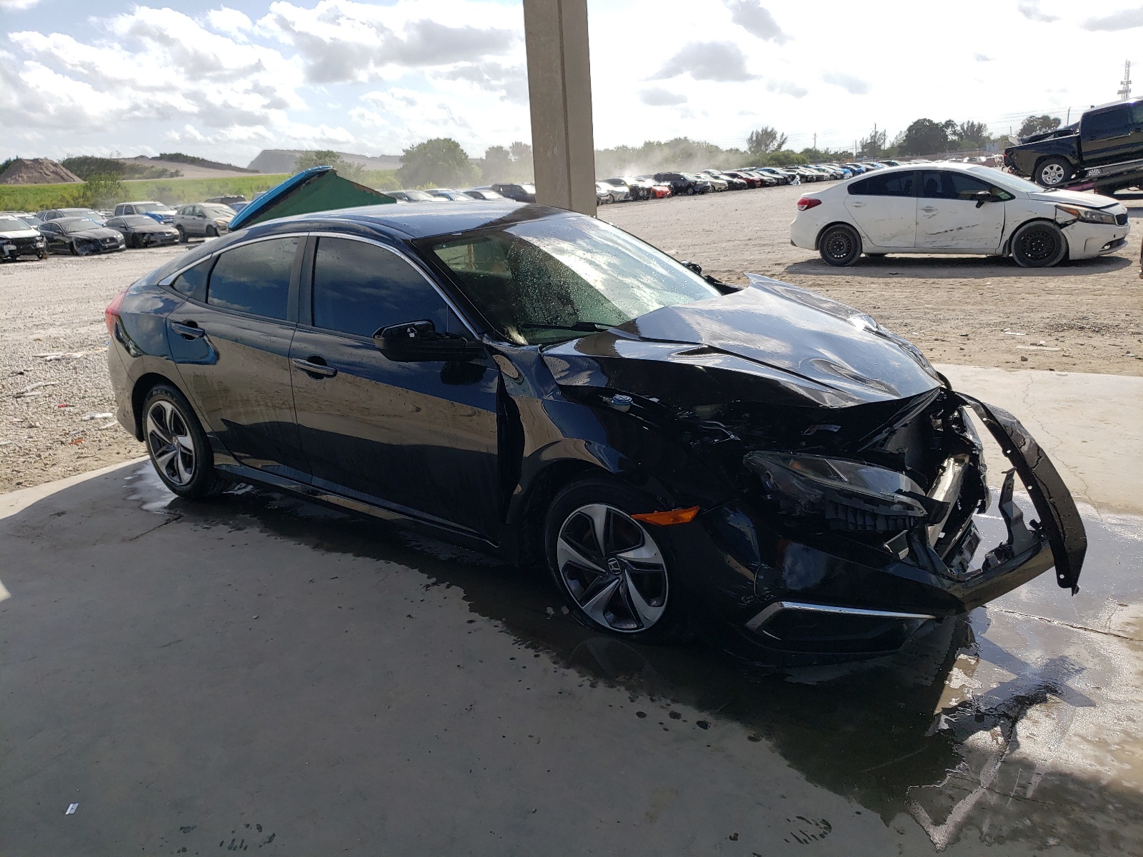 2019 Honda Civic Lx vin: 19XFC2F60KE049380