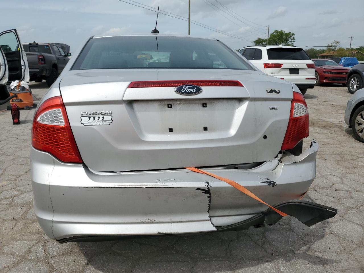 3FAHP0HA2AR121146 2010 Ford Fusion Se