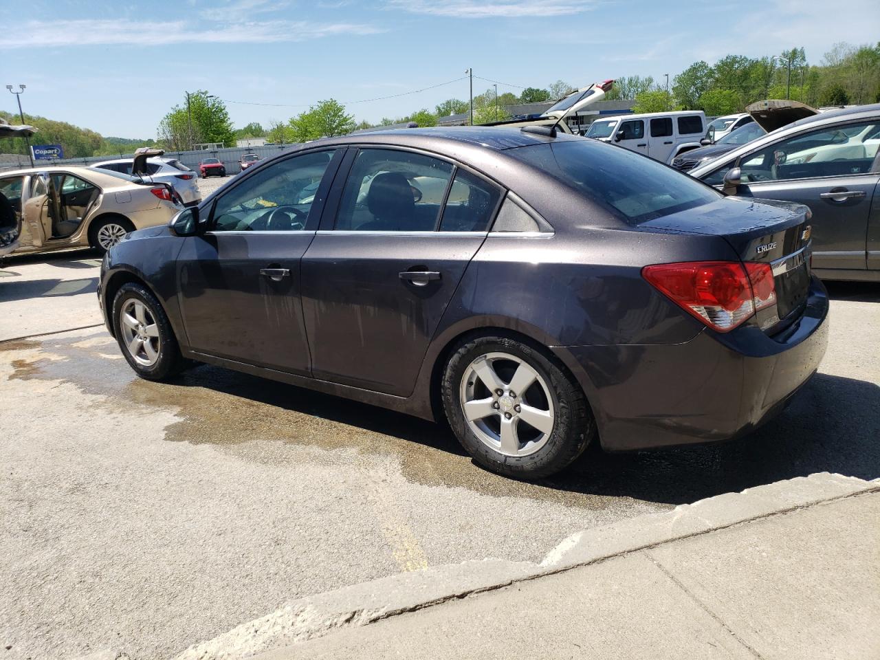 2015 Chevrolet Cruze - Image 2