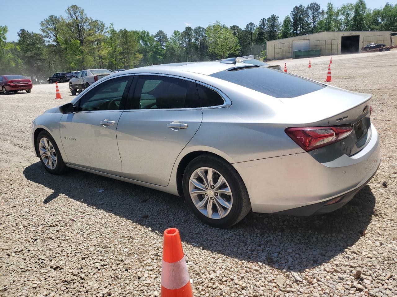 1G1ZD5ST5KF178625 2019 CHEVROLET MALIBU - Image 2