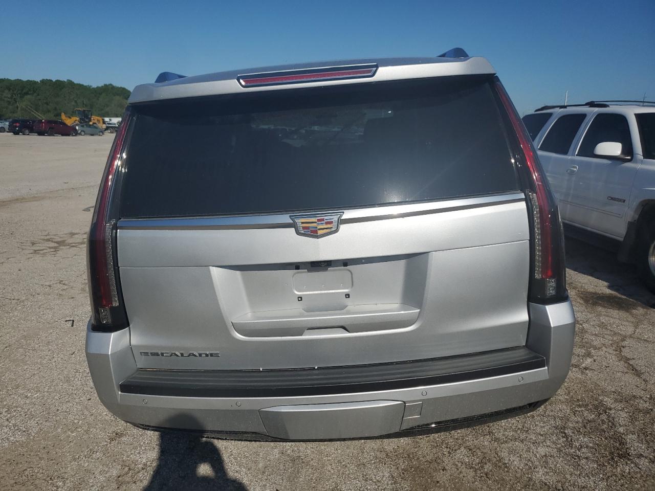 2019 Cadillac Escalade Luxury VIN: 1GYS4BKJXKR263264 Lot: 52864694