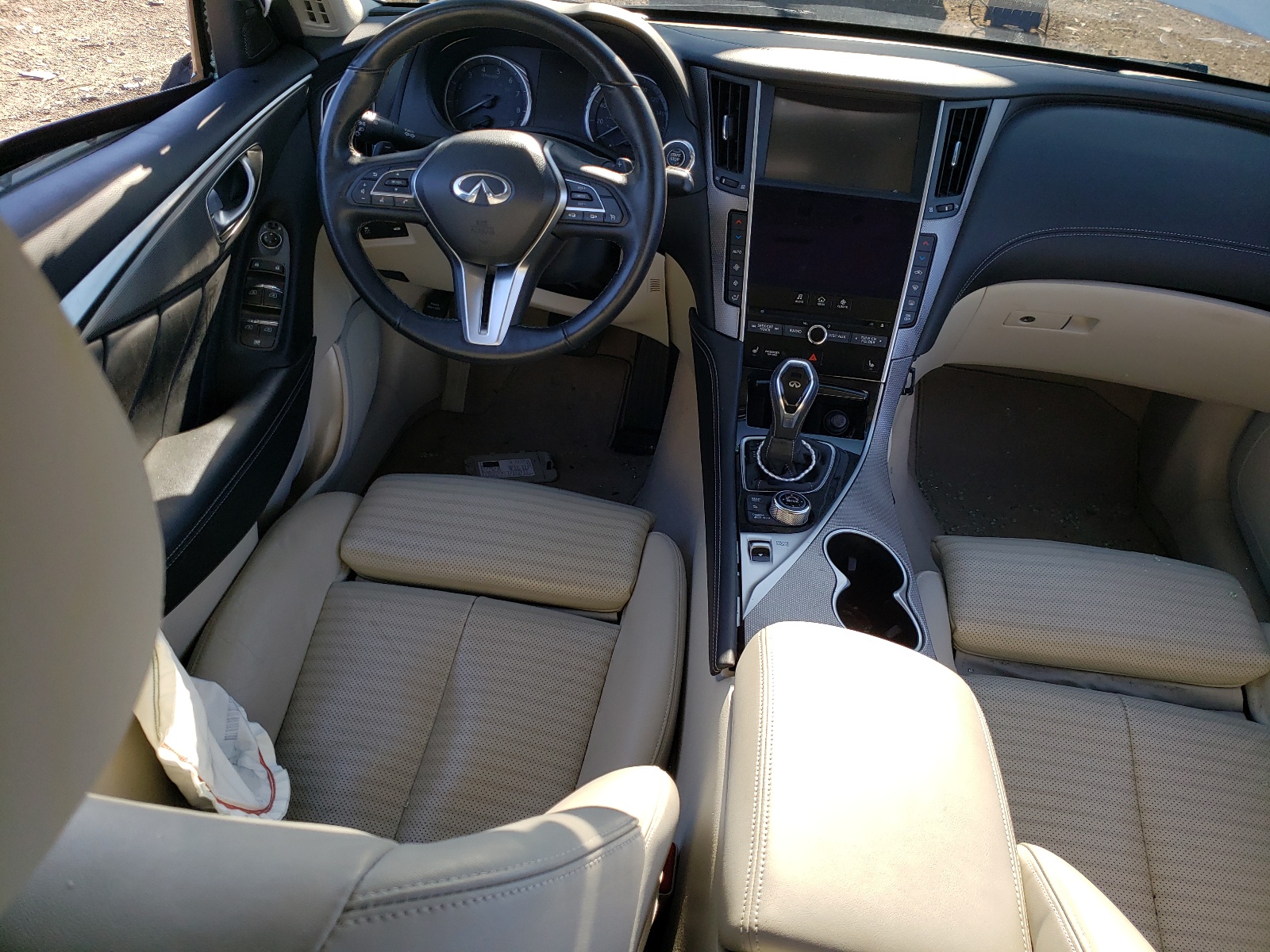 JN1EV7AP8JM358987 2018 Infiniti Q50 Luxe