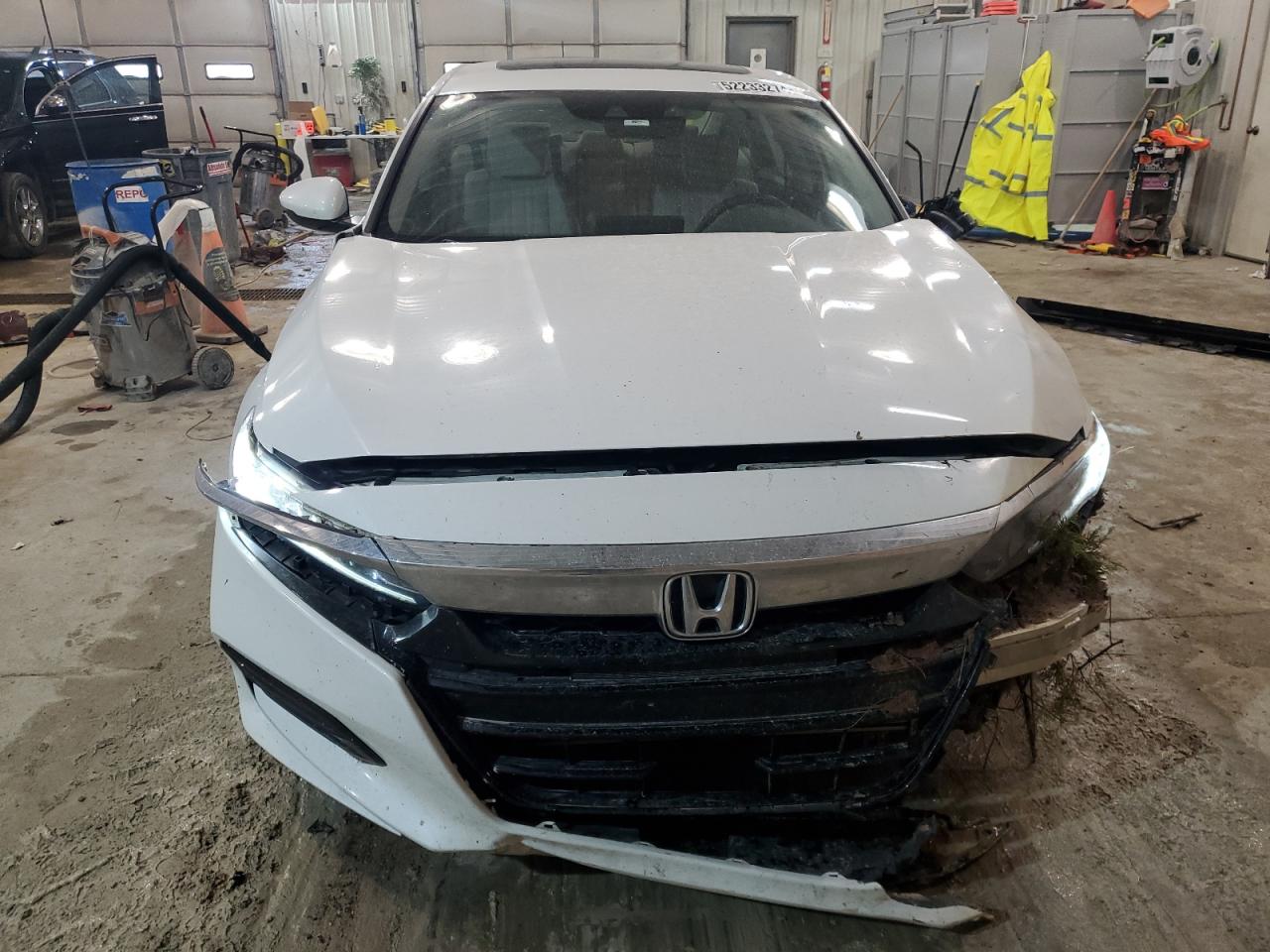 2018 Honda Accord Exl VIN: 1HGCV2F51JA022230 Lot: 52233274