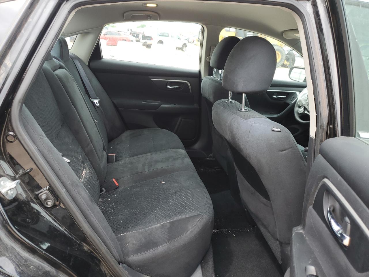 2015 Nissan Altima - Image 11