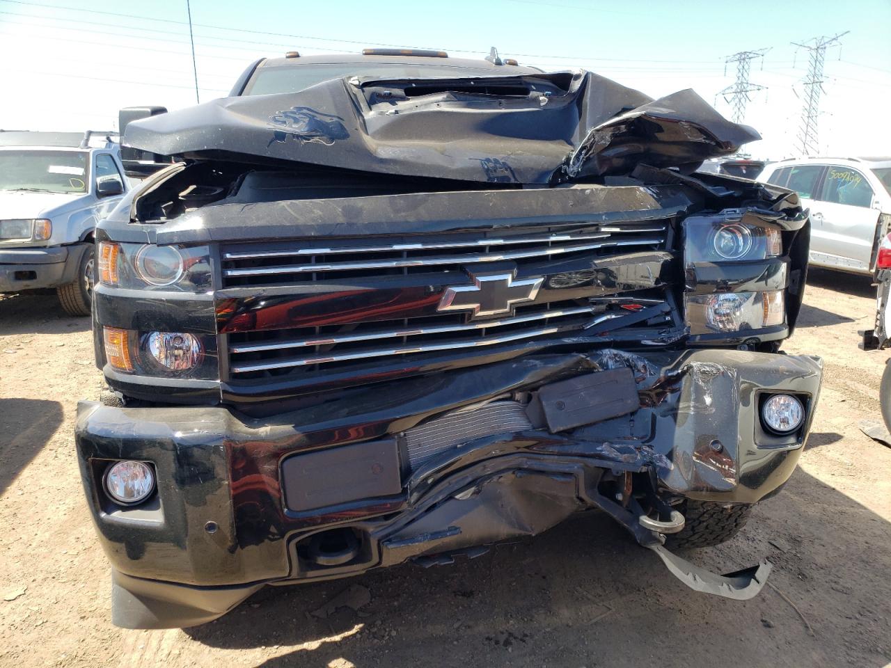 1GC1KTEY1KF200724 2019 Chevrolet Silverado K2500 Heavy Duty Ltz