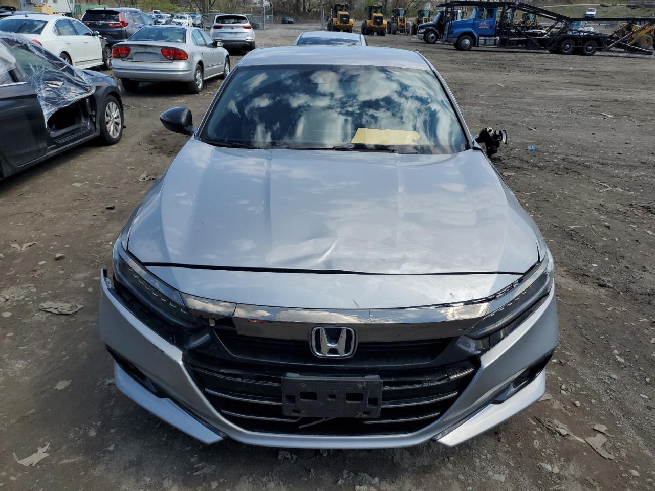 2022 Honda Accord Sport VIN: 1HGCV1F31NA043979 Lot: 50457554