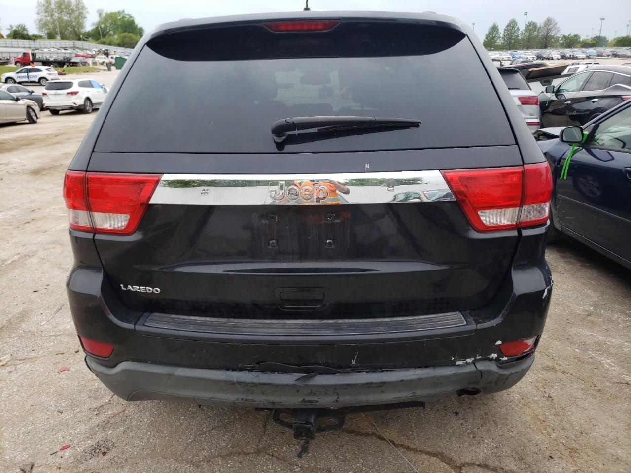 1C4RJEAG8DC600640 2013 Jeep Grand Cherokee Laredo