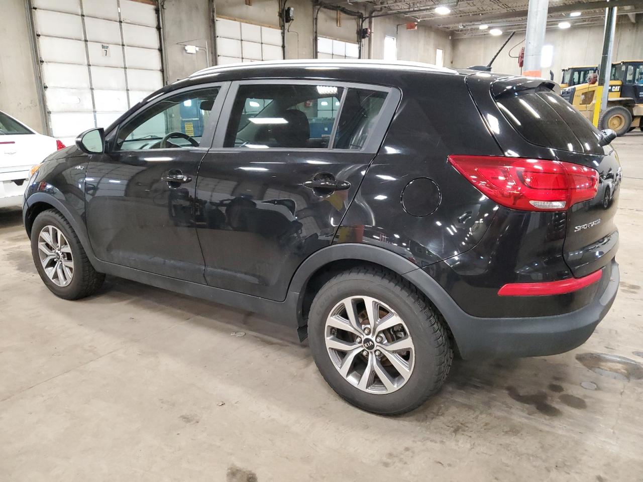 KNDPBCAC6F7748075 2015 KIA SPORTAGE - Image 2