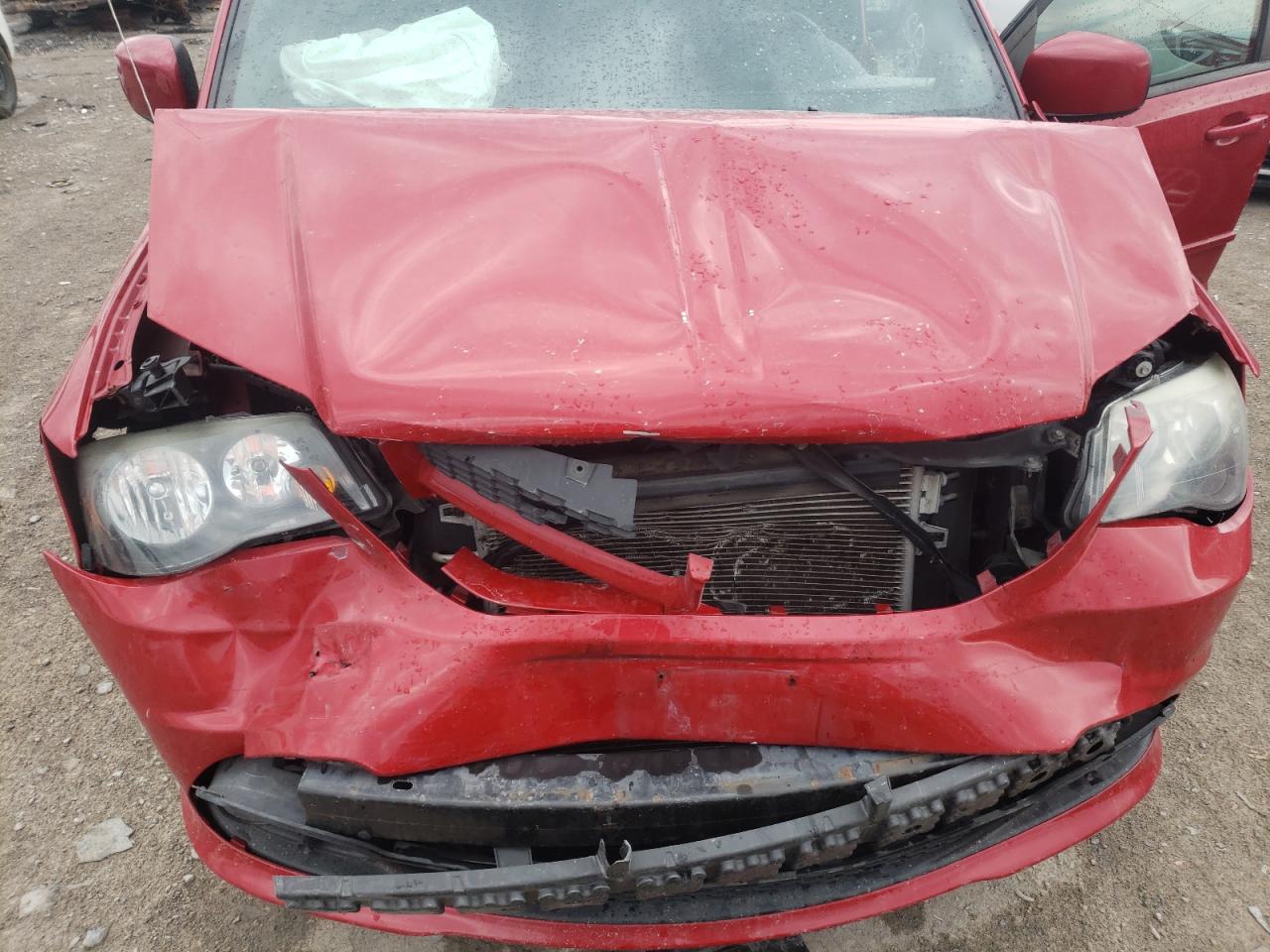 2014 Dodge Grand Caravan R/T VIN: 2C4RDGEG4ER234942 Lot: 50115594