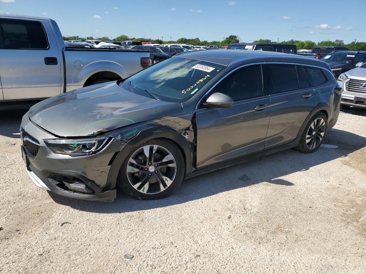 2019 Buick Regal Tourx Essence VIN: W04GV8SX2K1034604 Lot: 50060864