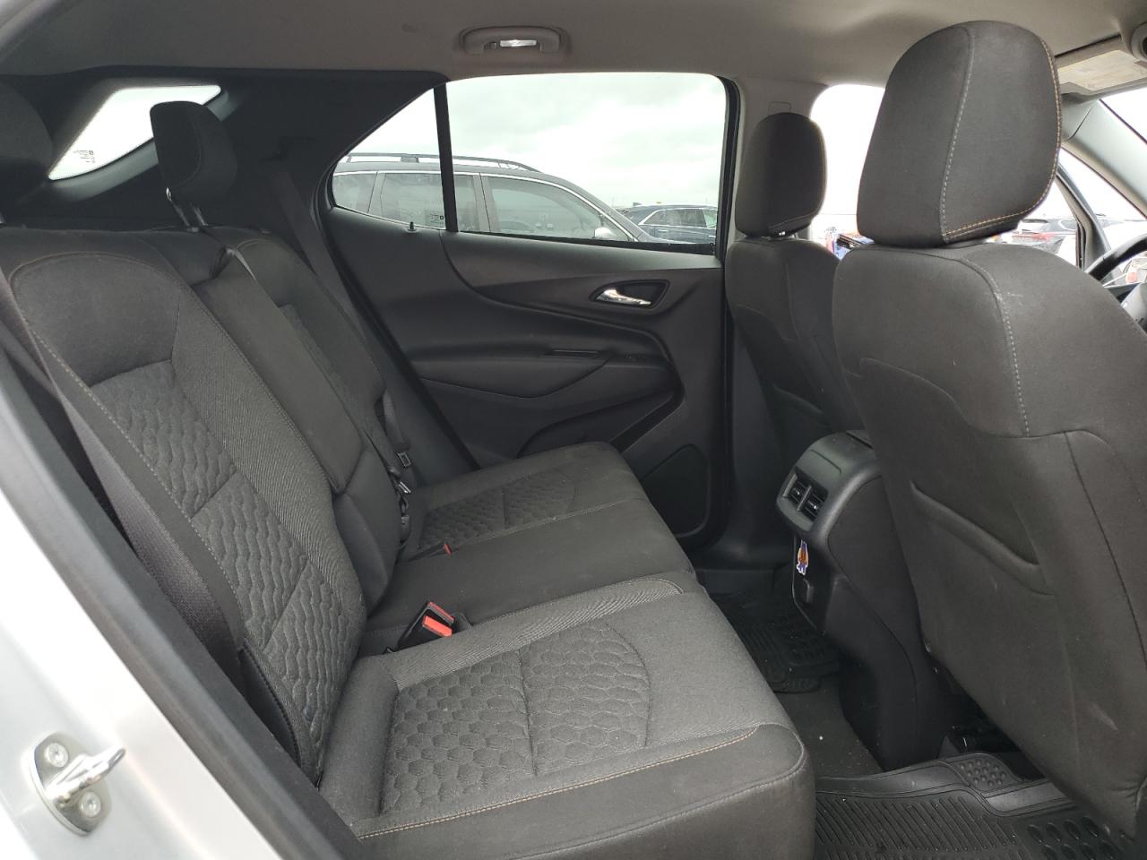 3GNAXJEV8JS542958 CHEVROLET EQUINOX 2018