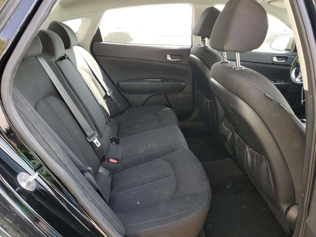 5XXGT4L33JG219151 KIA OPTIMA 2018