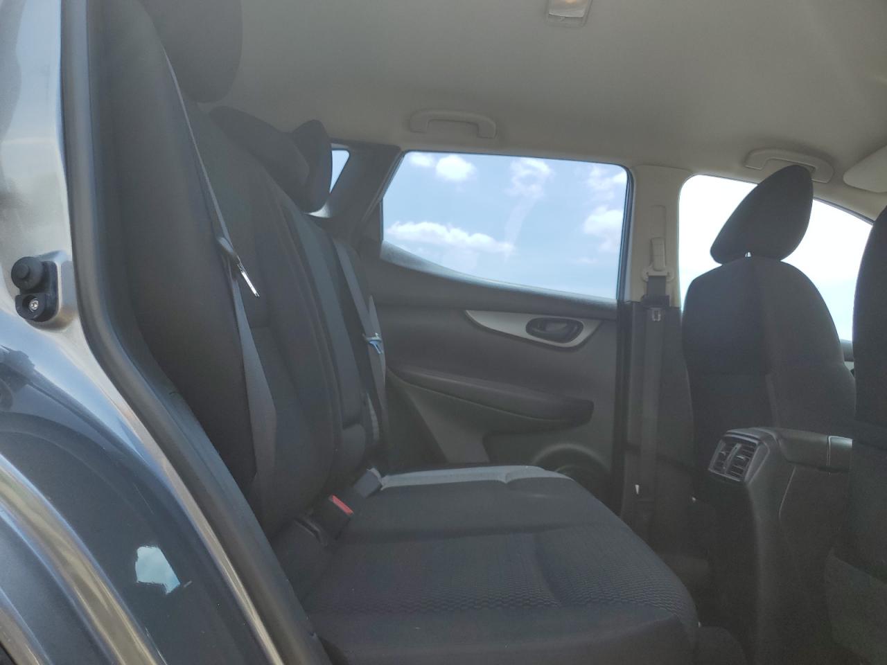 JN1BJ1CP0HW027442 NISSAN ROGUE 2017