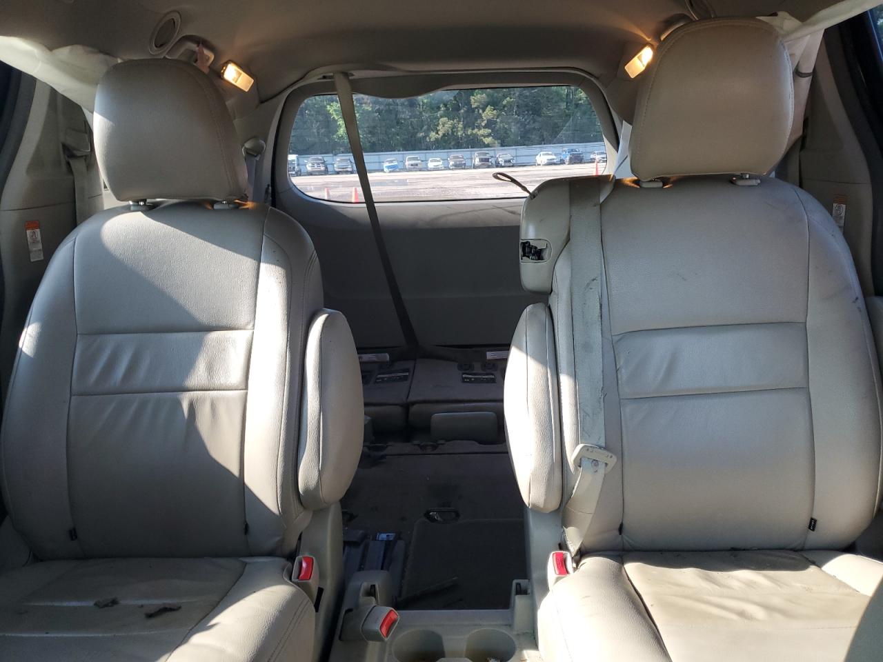 5TDKZ3DC6JS933890 TOYOTA All Models 2018